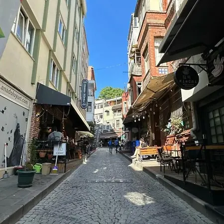 In Besiktas Apartament *